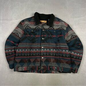 Wrangler Men's Aztec Pattern Jacket with Black Collar